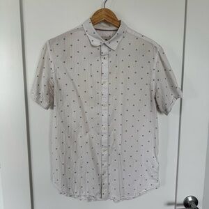 Steel and Jelly | Casual White and Blue Short Sleeve Button Down Shirt